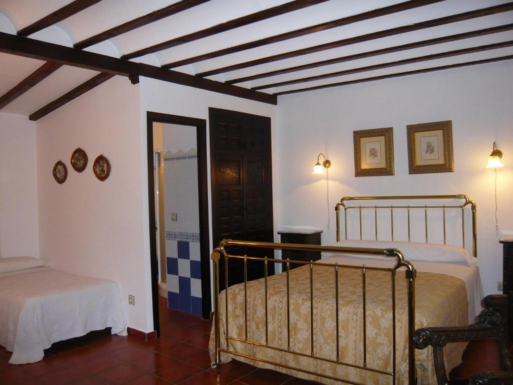 Hospederia Casa De La Torre Guest House Ел Тобосо Стая снимка